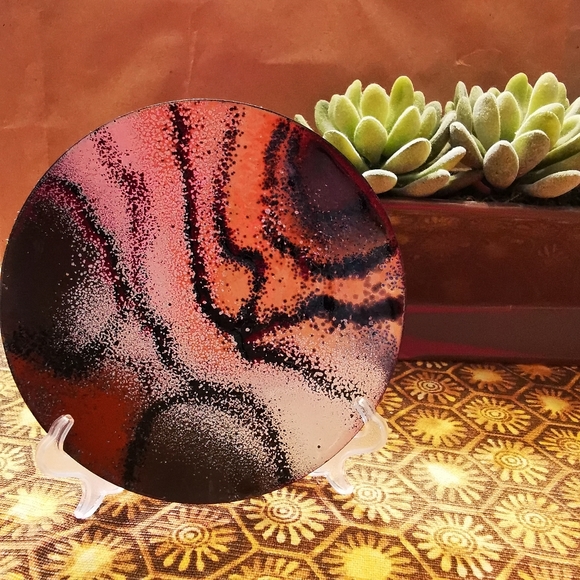 Artisan Made Enamel on Steel Animal Tiger Print Round Dish - Picture 9 of 11